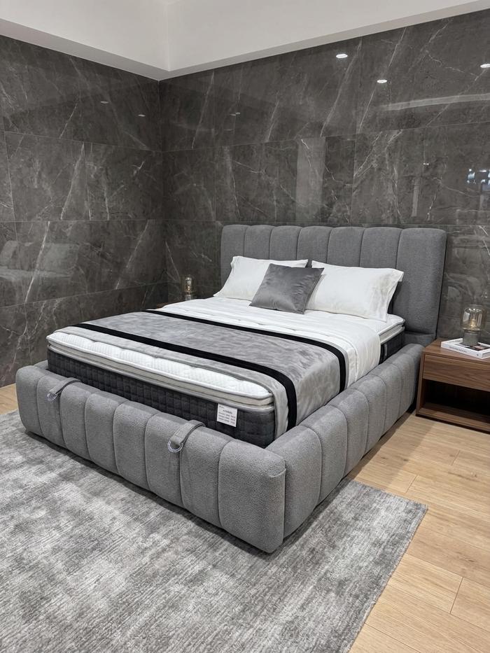Bubble Bed + mattress + storage