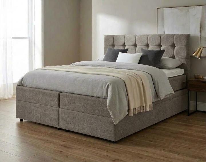 Butterfly Bed