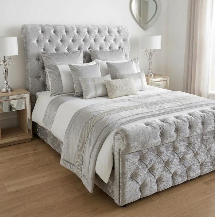 Sleigh Bed + mattress